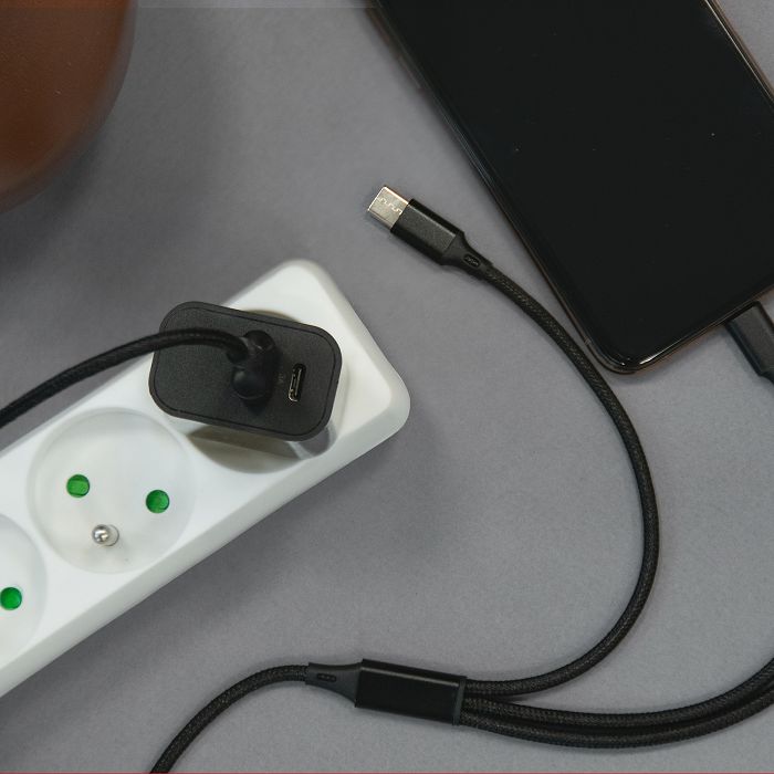  SUKO - CHARGEUR SECTEUR USB TYPE-C 15W + USB-A - NOIR