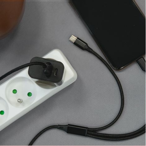  SUKO - CHARGEUR SECTEUR USB TYPE-C 15W + USB-A - NOIR