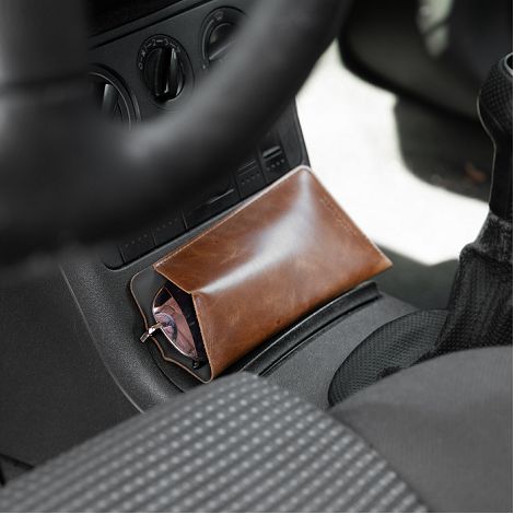  ETUI LUNETTES EN CUIR VERITABLE MARRON FONCE