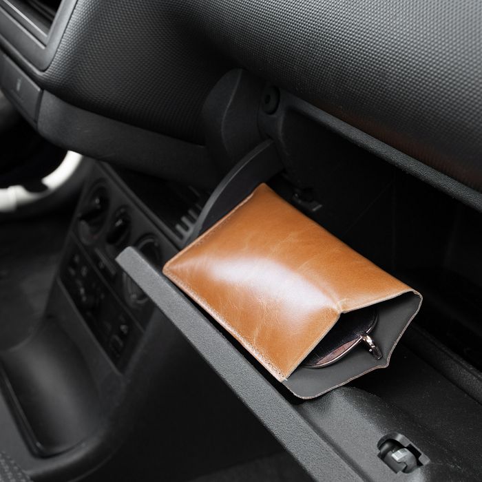  ETUI LUNETTES EN CUIR VERITABLE MARRON CLAIR