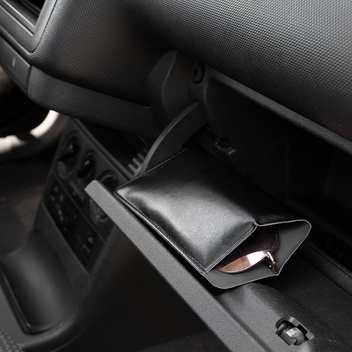  ETUI LUNETTES EN SIMILI-CUIR LISSE NOIR