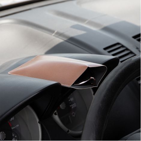  ETUI LUNETTES EN SIMILI-CUIR LISSE MARRON