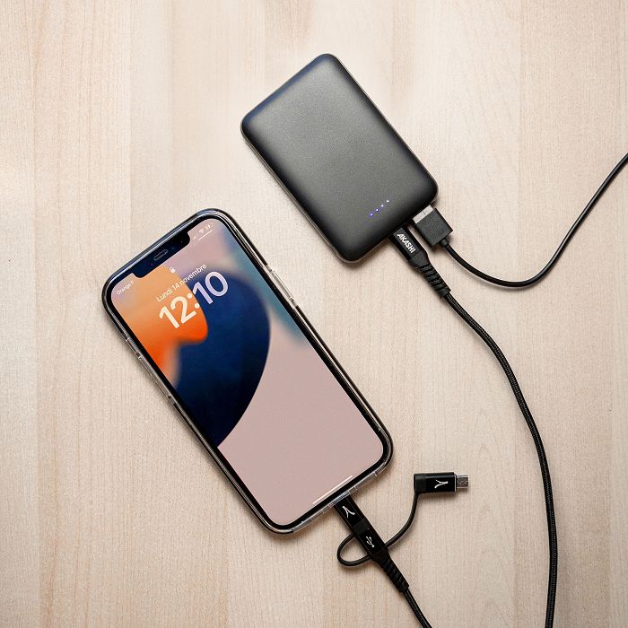  KAITO - BATTERIE DE SECOURS ULTRA COMPACTE - 5000 MAH NOIRE