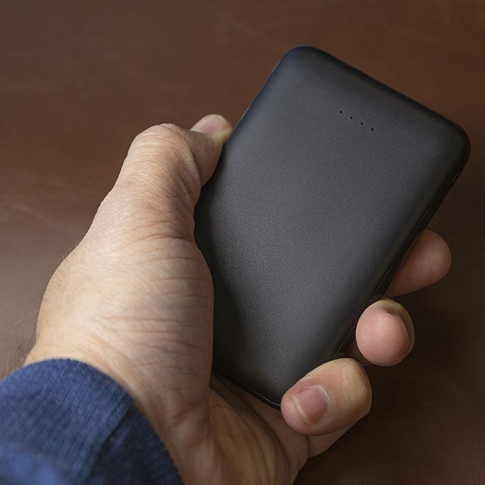  KAITO - BATTERIE DE SECOURS ULTRA COMPACTE - 5000 MAH NOIRE