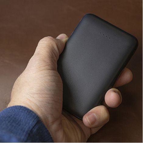  KAITO - BATTERIE DE SECOURS ULTRA COMPACTE - 5000 MAH NOIRE