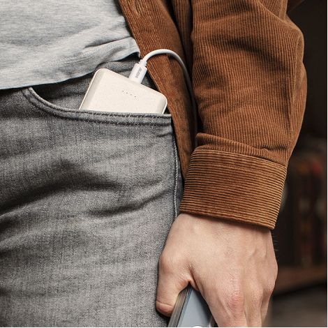  KOMUGI - BATTERIE DE SECOURS ECO - 10 000 MAH - EN PAILLE BLÉ REC