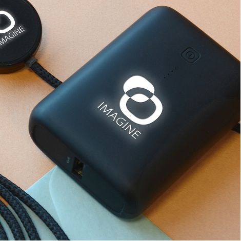  RAITO - BATTERIE DE SECOURS ULTRA SLIM RETRO-ÉCLAIRÉE 10 000 MAH 