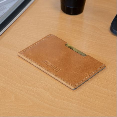  PORTE CARTE SIMPLE EN CUIR VERITABLE MARRON CLAIR