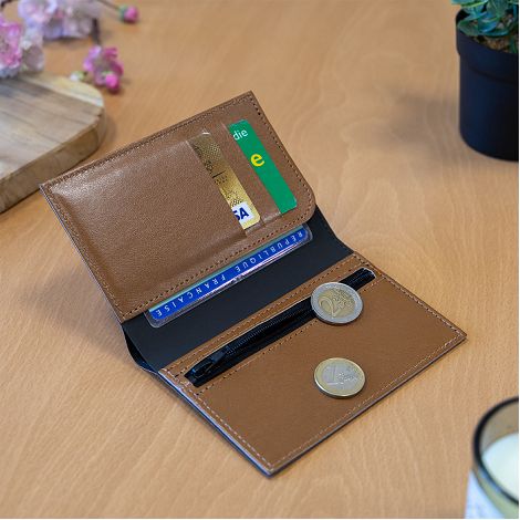  PORTEFEUILLE VERTICAL EN SIMILI-CUIR LISSE MARRON