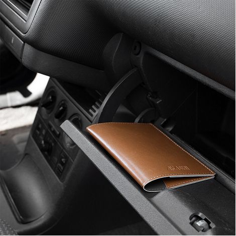  PORTE-PASSEPORT / CARTE GRISE / ASSURANCE  EN SIMILI-CUIR LISSE M