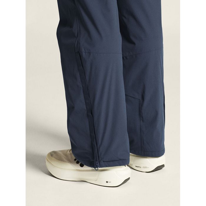  Explore Padded Pants M