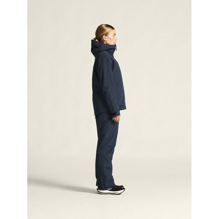  Explore Padded Jacket W