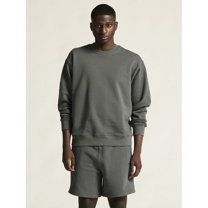  Frequent RN Sweatshirt M