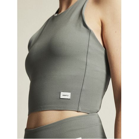  Collective Cropped Singlet W