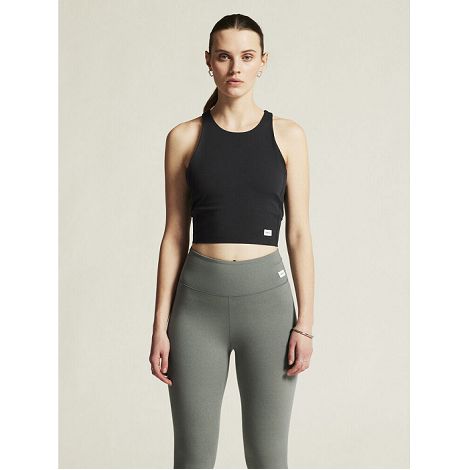  Collective Cropped Singlet W