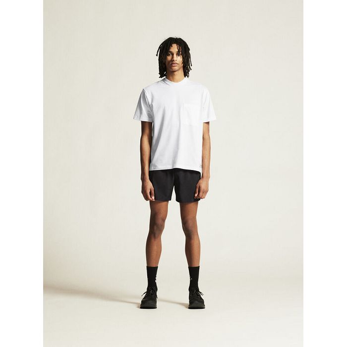  CORE Essence Shorts 2 M