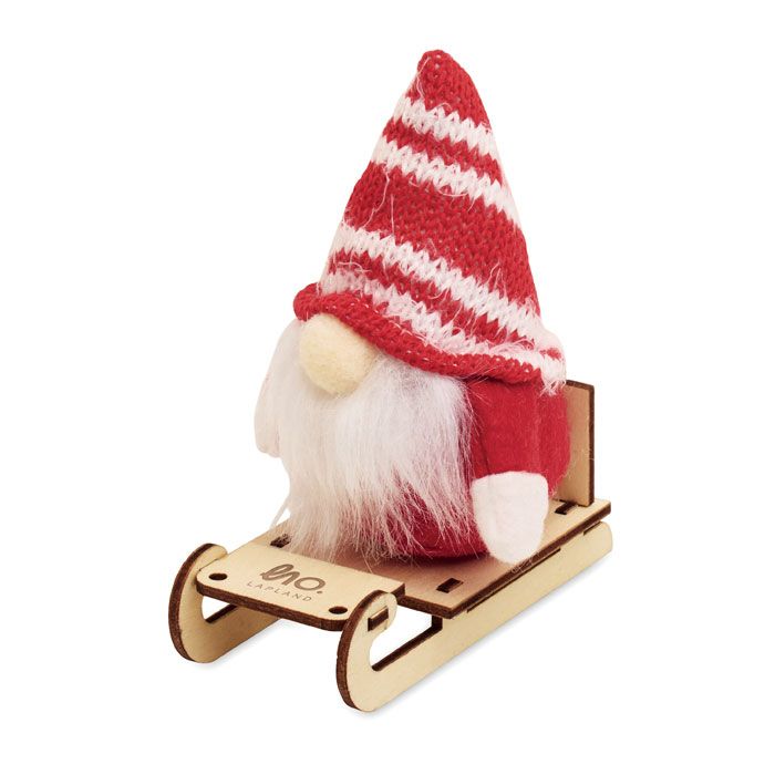  Lutin sur un traîneau en bois