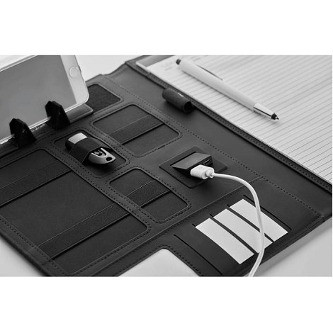 Conférencier A4 et powerbank