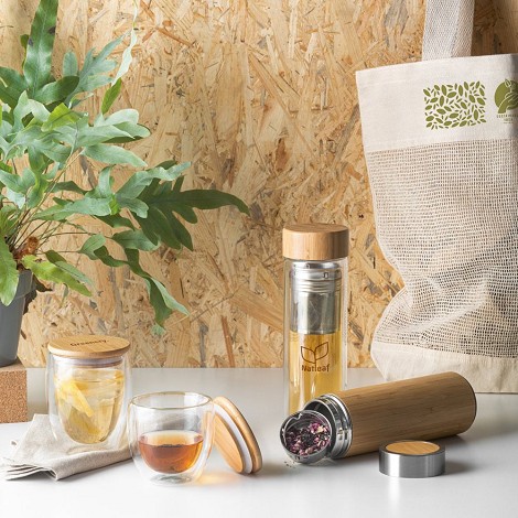 Bouteille avec infuseur