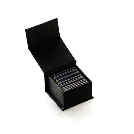 Boite contenant 6 carrés de chocolat