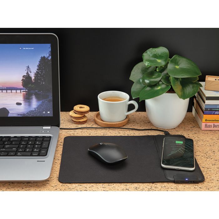  Tapis de souris avec ports USB et chargeur à induction