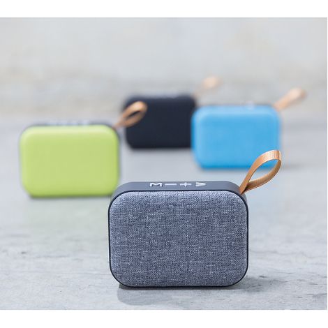  Enceinte avec tissu