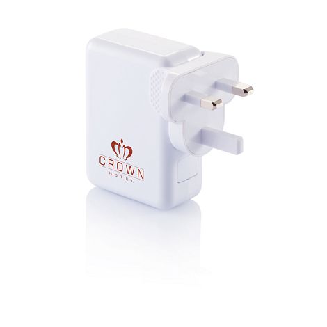  Adaptateur de voyage avec 4 ports USB