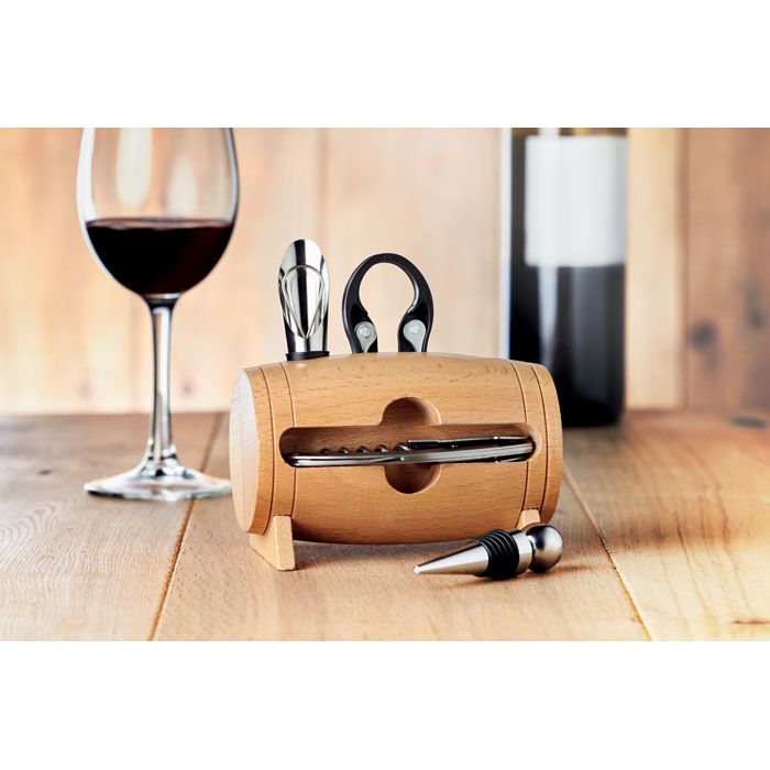  4 accessoires à vin en tonneau