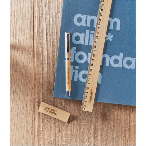 Porte-badge en bambou