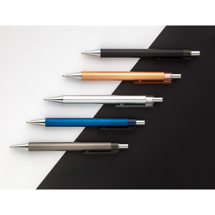  Stylo X8 finition métallique