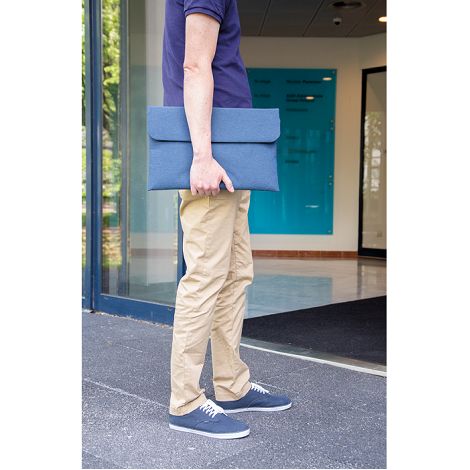 Pochette ordinateur 15.6" à fermeture magnétique