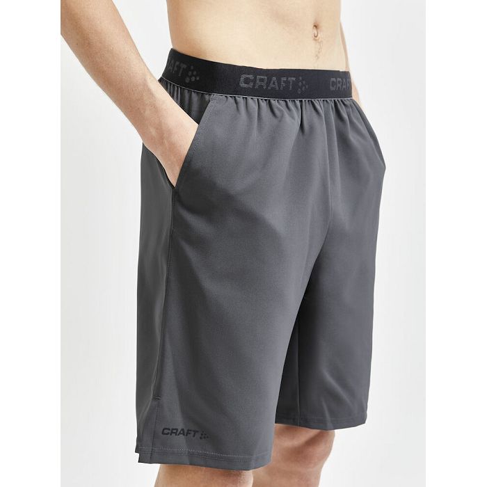  CORE Essence Relaxed Shorts M