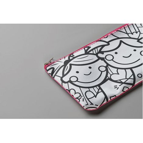Trousse à crayons avec feutres