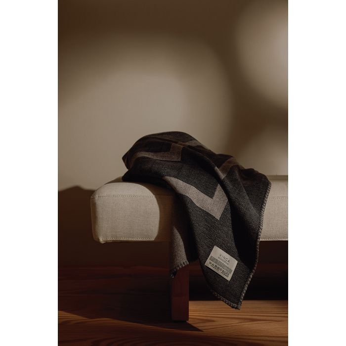  VINGA Couverture GRS Monogram
