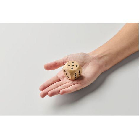 Dés en bois Schima 3cm dia