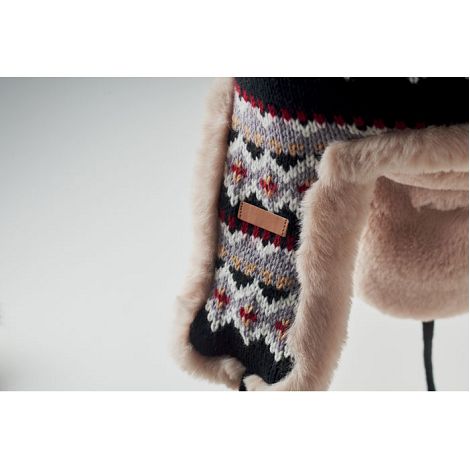  Bonnet avec caches-oreilles