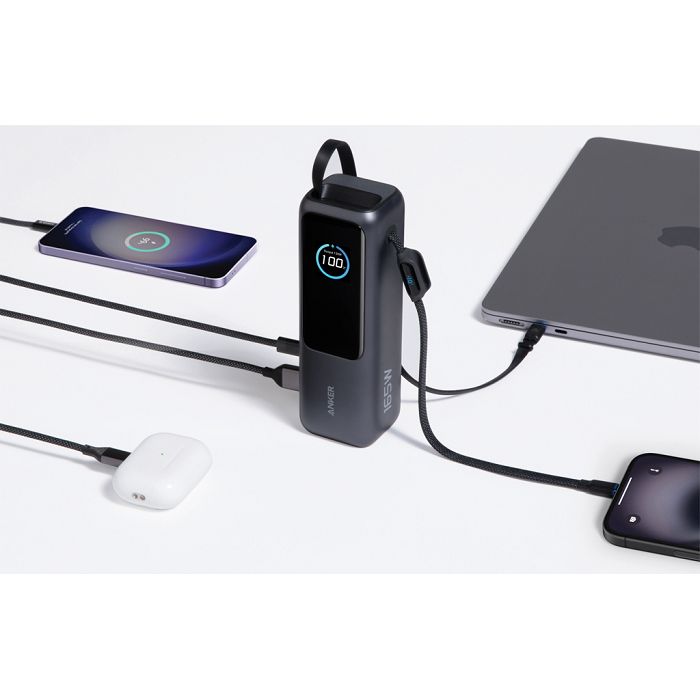  Powerbank 25.000 mAh et 165 W avec câble intégré  Anker