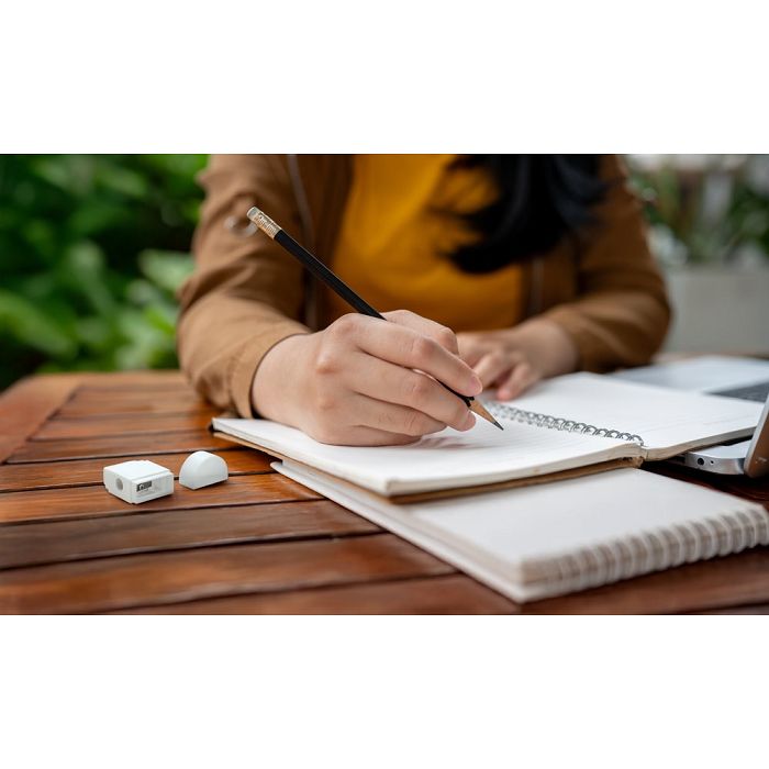  Taille-crayon 2 en 1 en PP